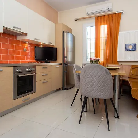 Sofia's Delightful Argostoli (Kefalonia)
